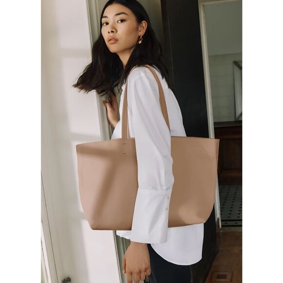 NWOT CUYANA Classic Easy Tote cappuccino, $300 - Picture 3 of 16